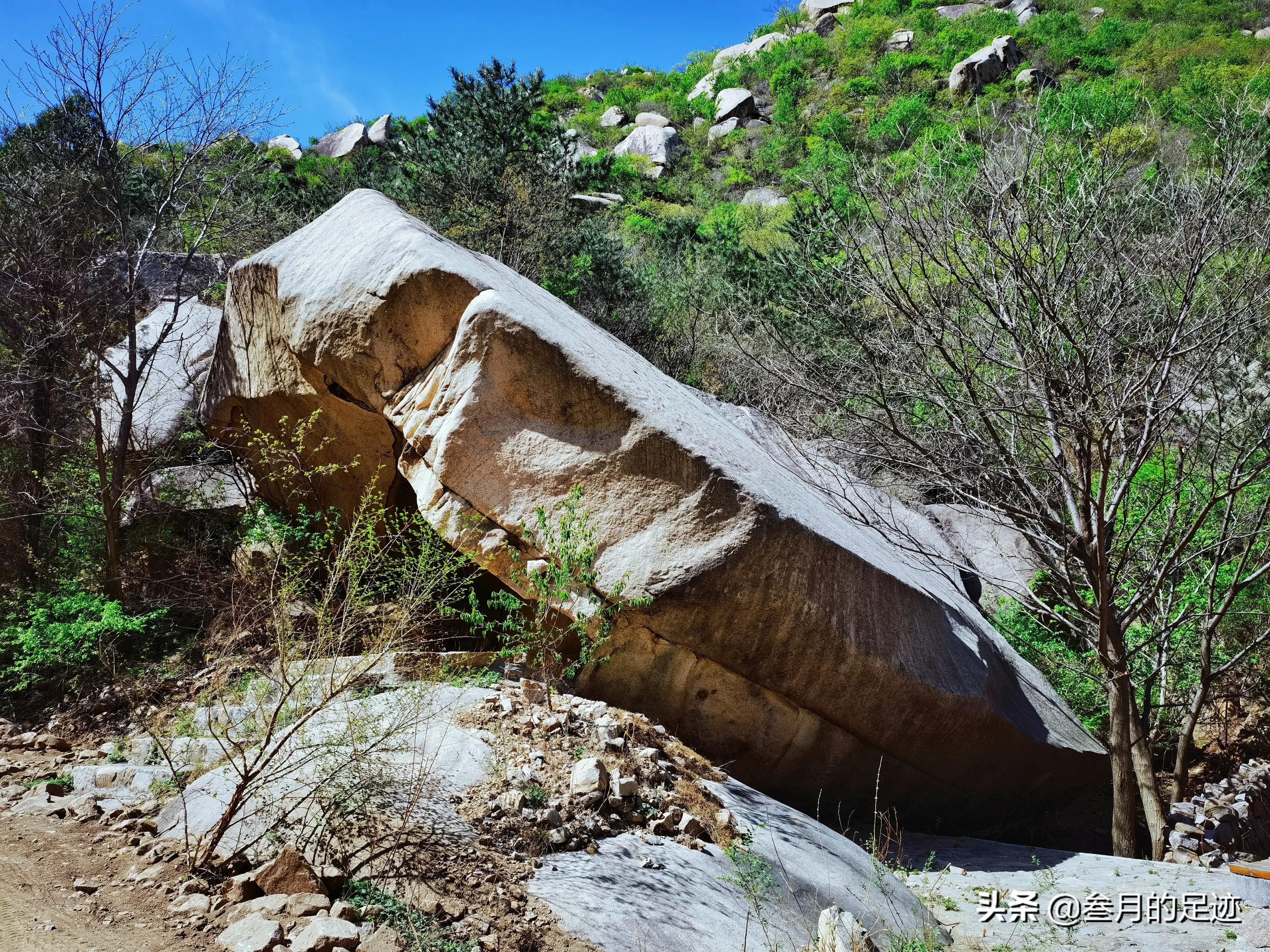 北京昌平，自驾游环线轻徒步线路，大黑山木栈道之旅