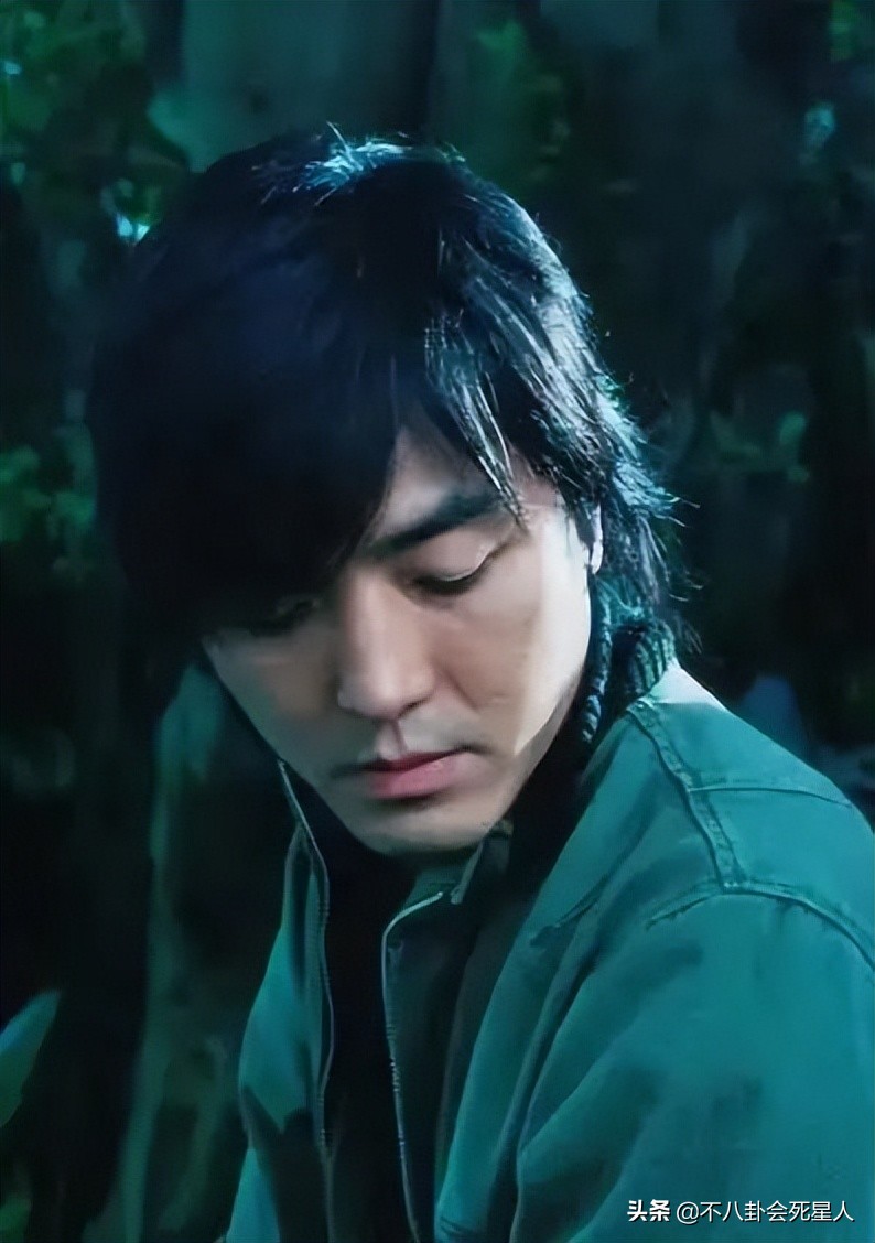10位港台长发男星，郑伊健帅气逼人，伍佰气质狂放不羁