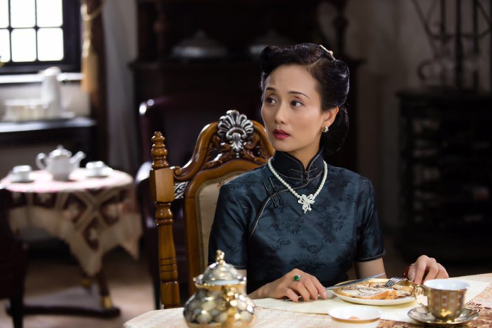 9位“妈妈专业户”：天生一张养尊处优脸，自带贵气，演不了穷人