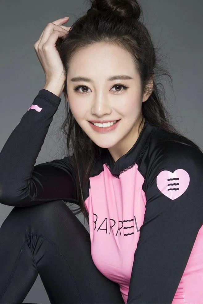 李纯，20张精美的照片
