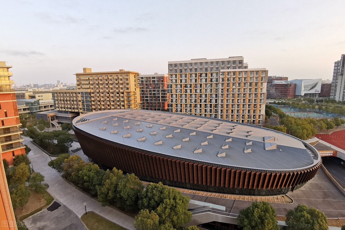 上海最值得报考的6所双非大学，分数线不高发展好，你都知道吗？