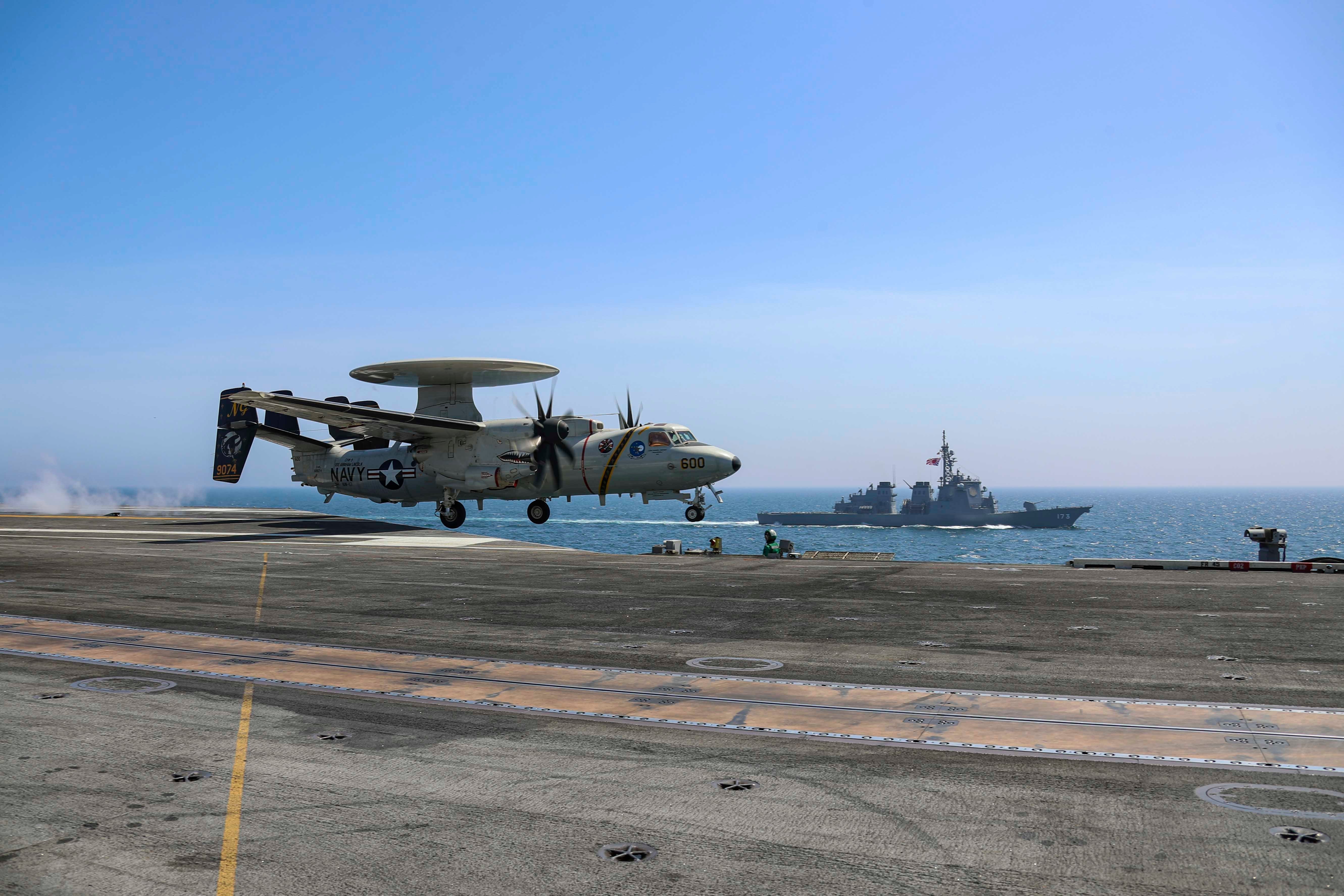 �ձ���������ž�ʱ����������ĸ��̬������ĸ��һ·׷�Ž��ձ���