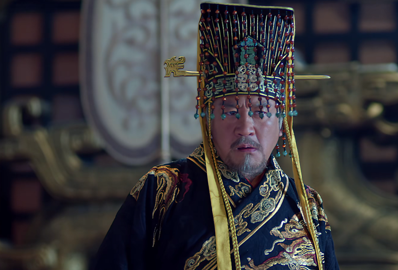 琅琊榜:皇帝为什么向林殊下跪?他真的后悔害死儿子和赤焰军吗?