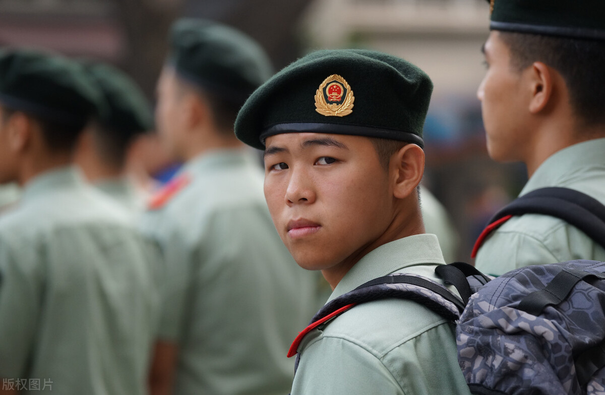 真正的军人该是什么样子的？