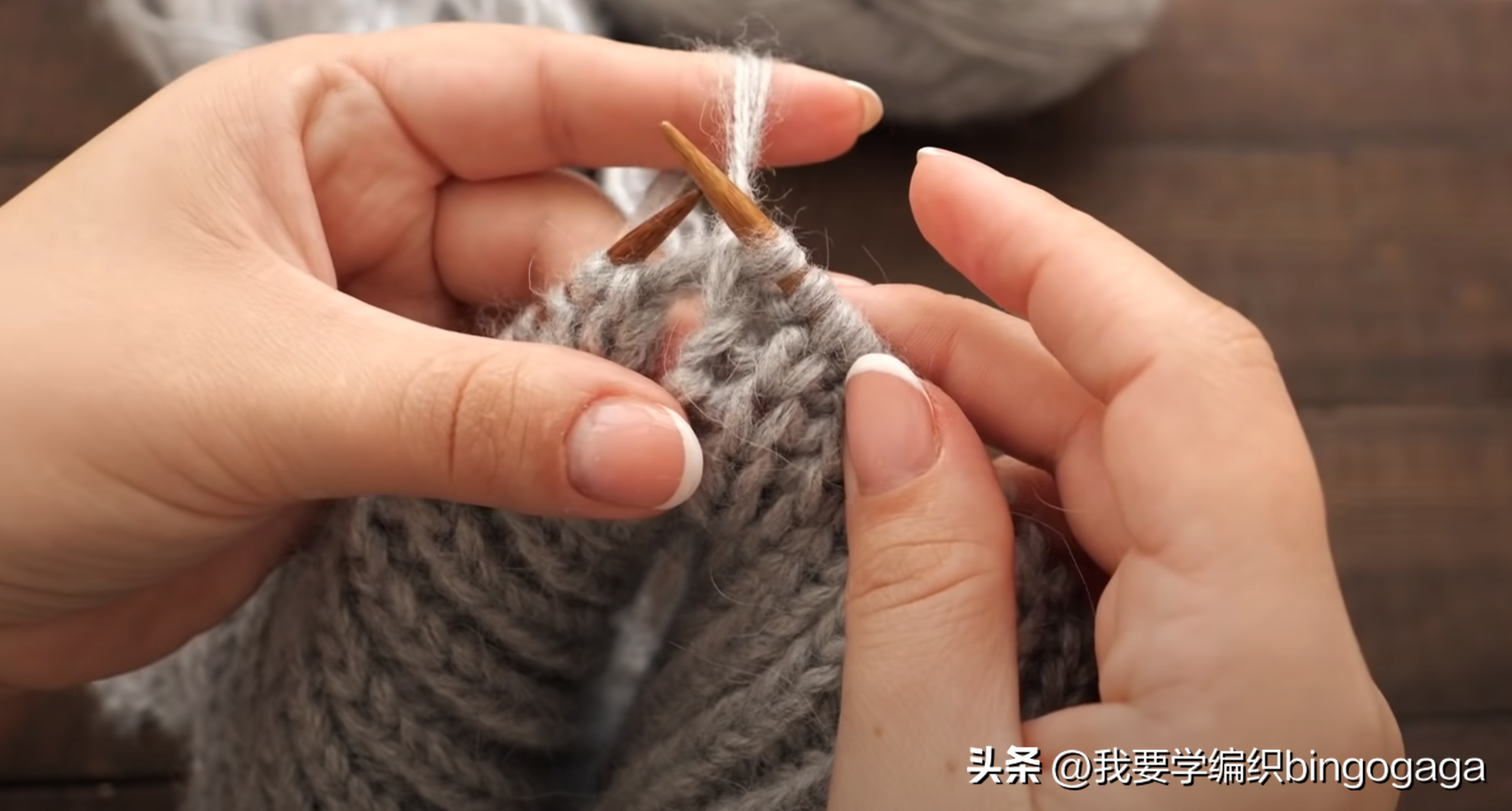 怎樣織帽子（冬天來款這樣的帽子抗寒，一款雷鋒帽編織教程，帶來從頭到腳的暖）