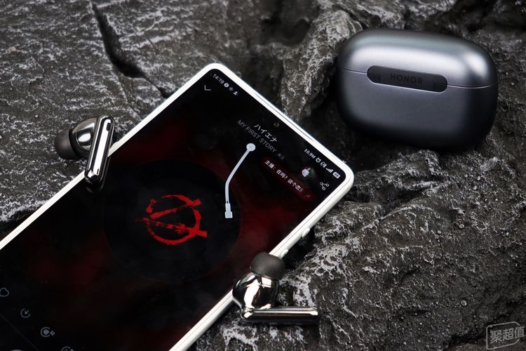 音质出众还有创新测温亮点的真无线蓝牙耳机——荣耀Earbuds 3 Pro