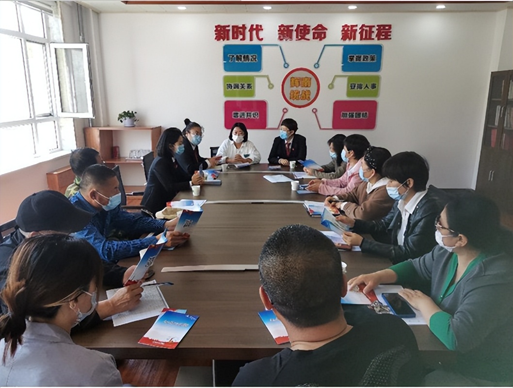 法官进网格，为民解纠纷