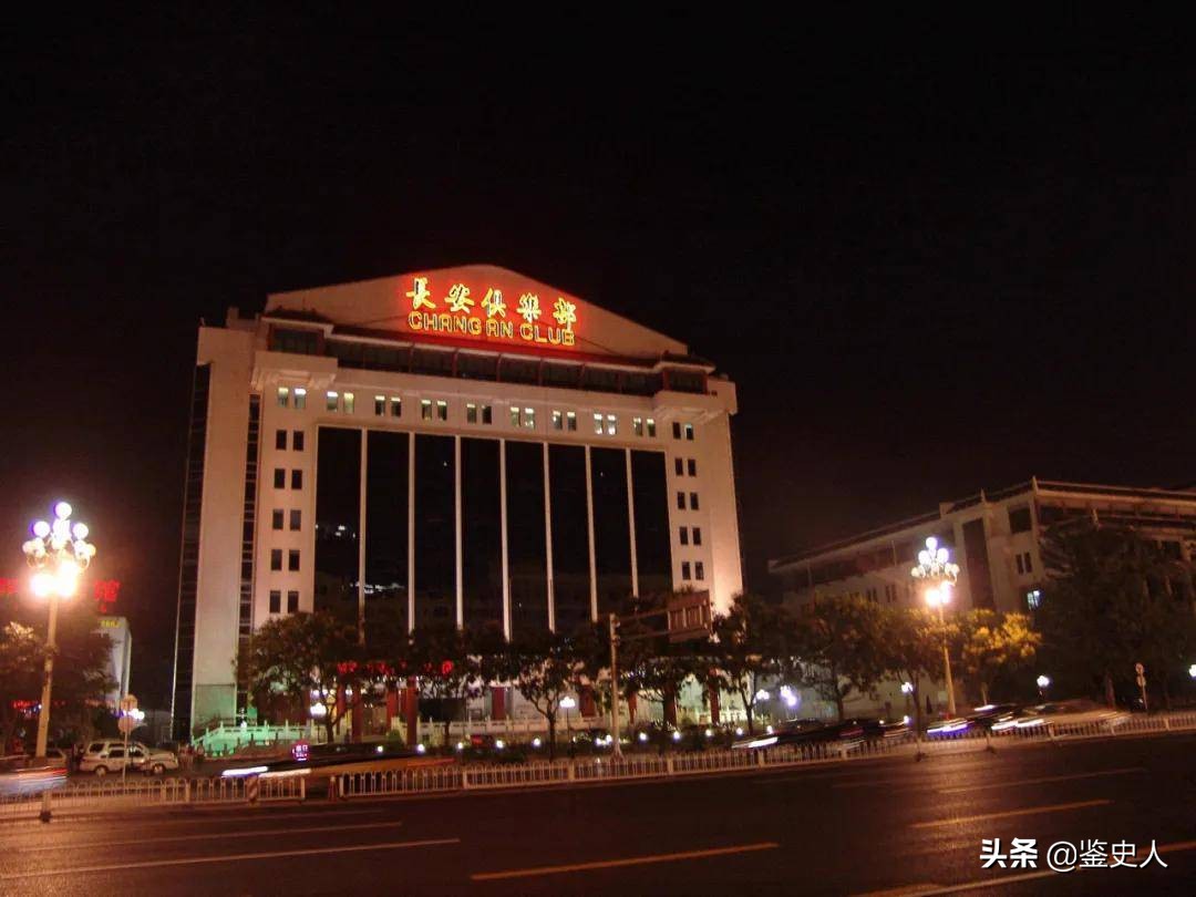揭秘“京城四大顶级会所”，入门费最低10万，可能有钱也进不去