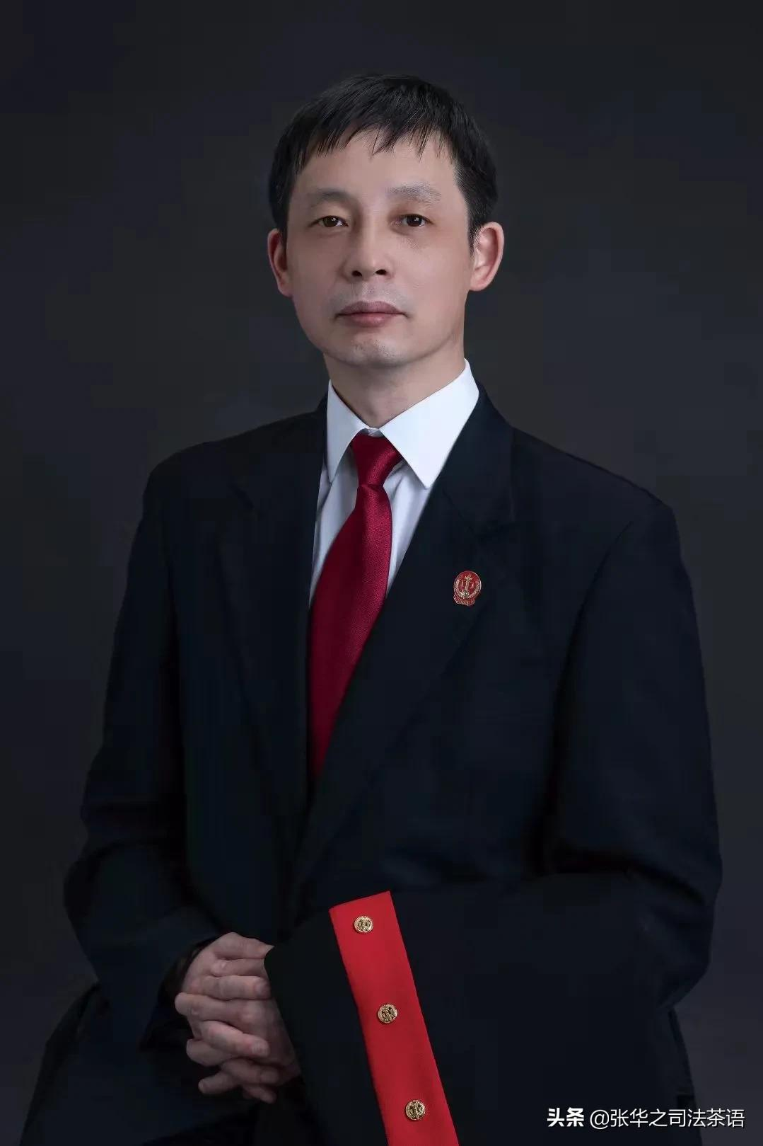 辩护人和诉讼代理人的区别（刑事审判方法）