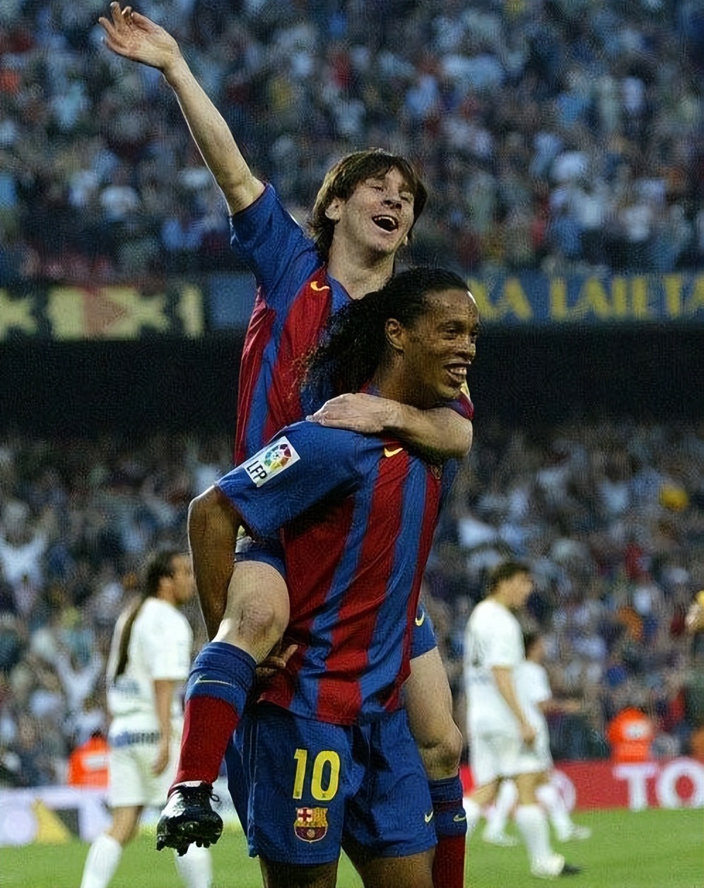 22岁时,大罗比梅西强,梅西比哈兰德强,之后姆巴佩和c罗)