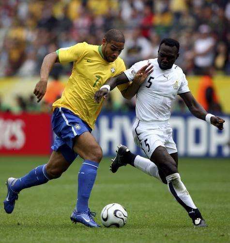 加纳足球队所有球员(闪耀的黑星:加纳足球历史最佳阵容,身价上亿欧元