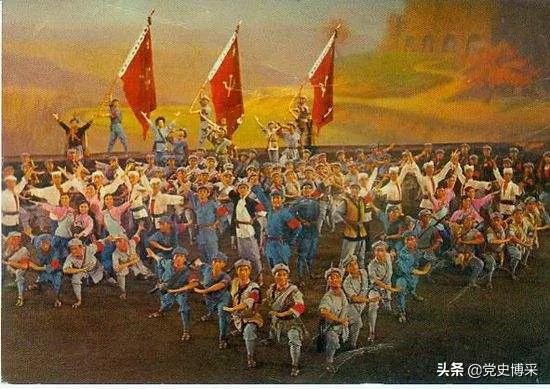 《东方红》：一部惊天动地的革命史诗，胡锦涛是当时的合唱队员，周恩来亲自批准从英国进口彩色胶片