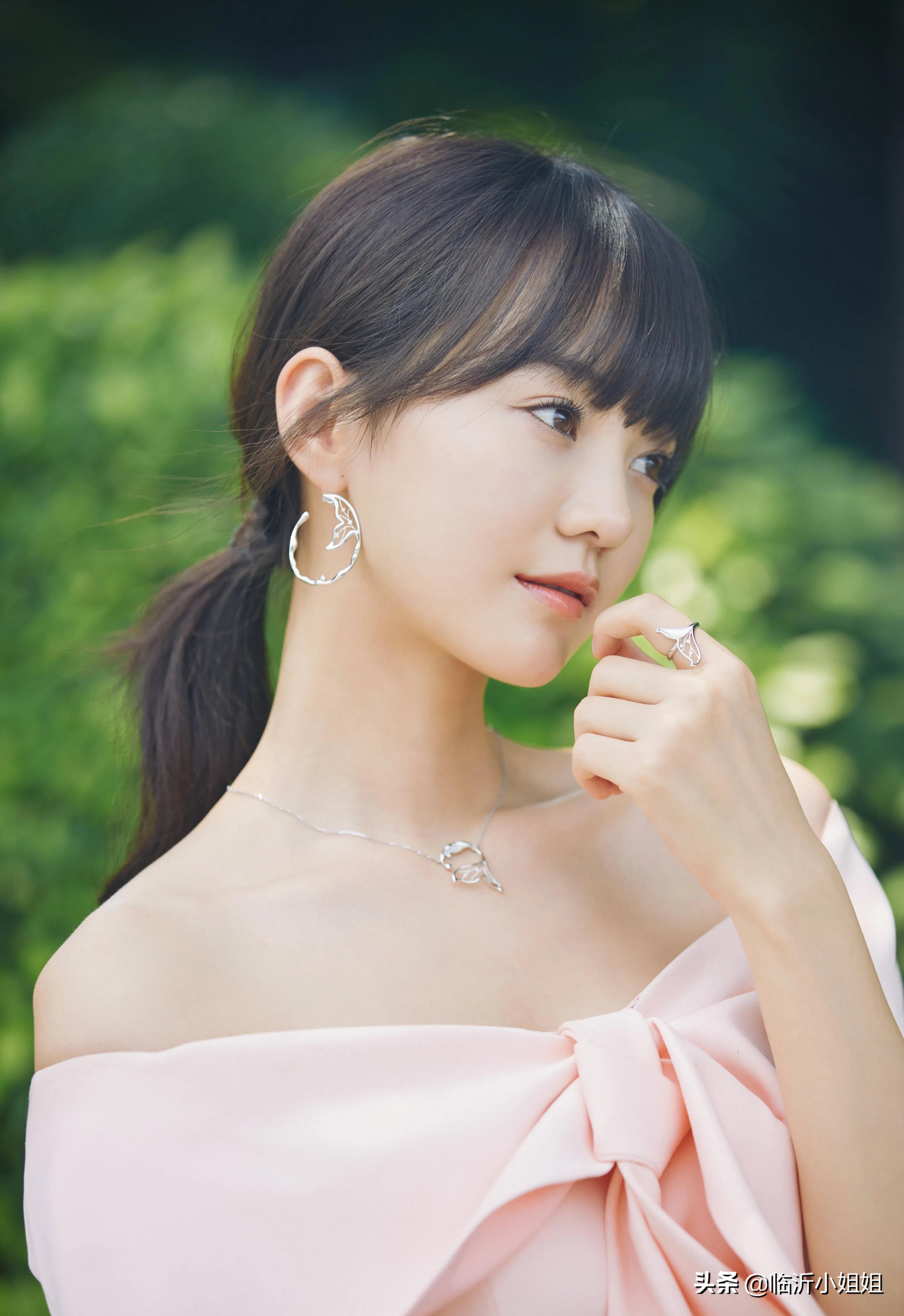 形容人可爱的唯美句子_晶羽文学网