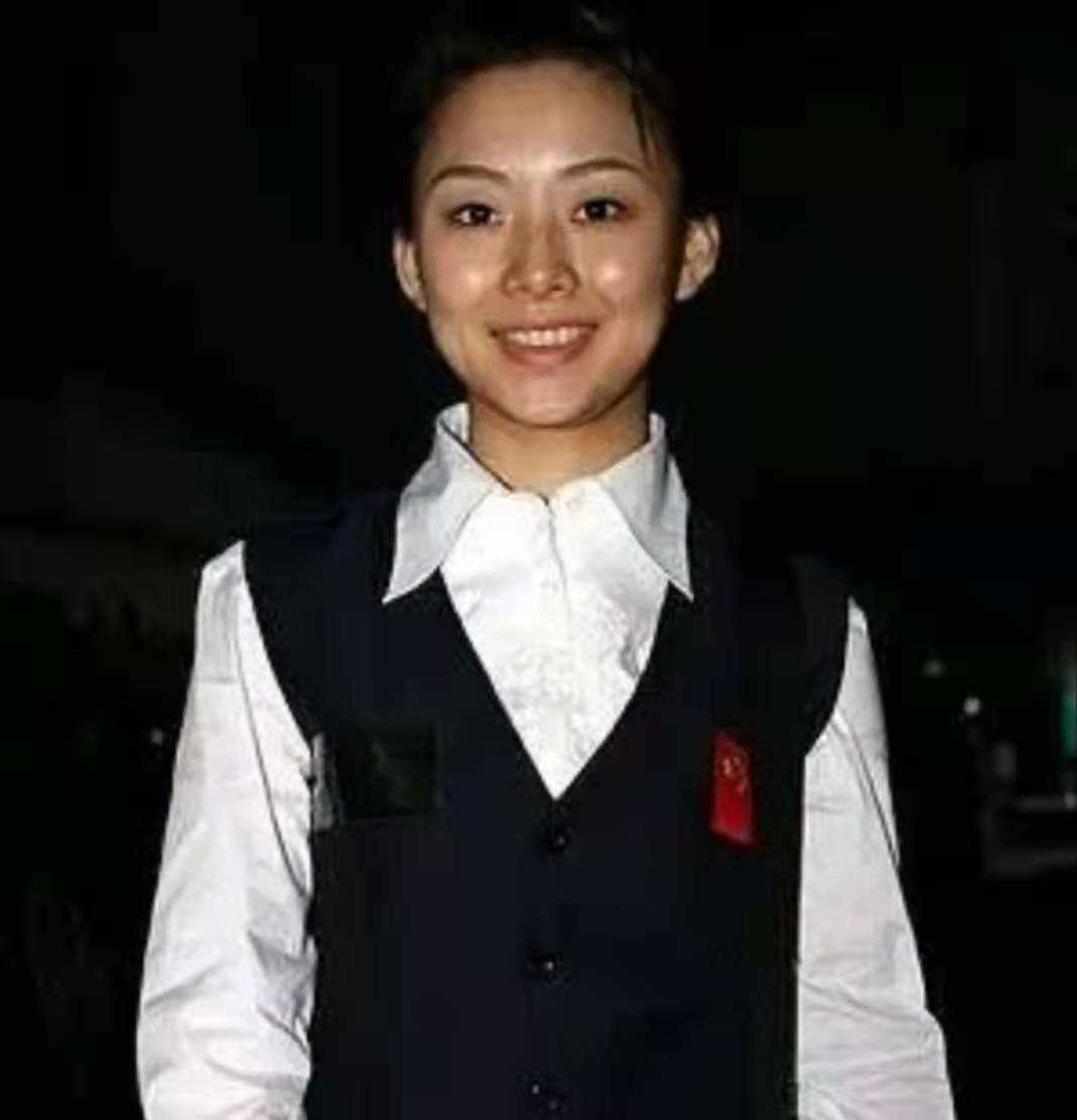 潘晓婷财产(山东美女，打台球成为世界冠军，身家超10亿元，40岁还没有结婚)