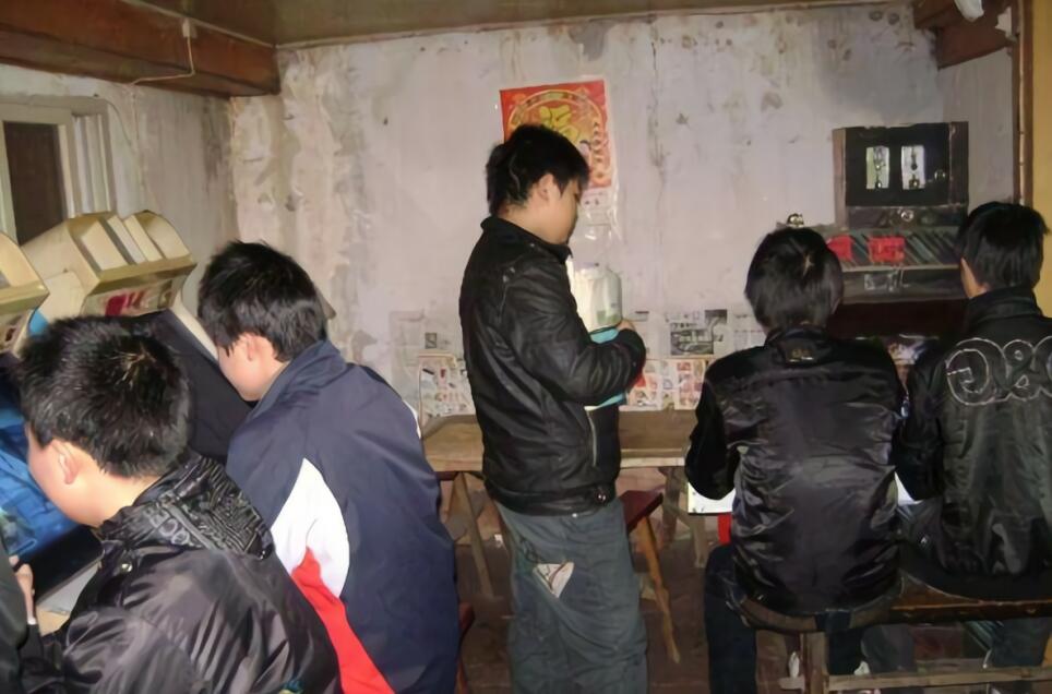 玩了20年才知道，《恐龙快打》原来藏了这么多秘密