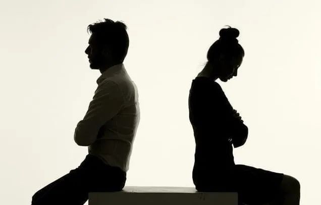 怎样给非自愿婚姻做伴侣咨询？