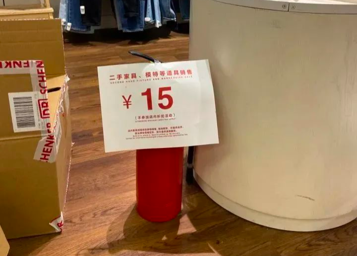 广州zara(年入50亿！靠“山寨”上位的中国ZARA，越抄越火)