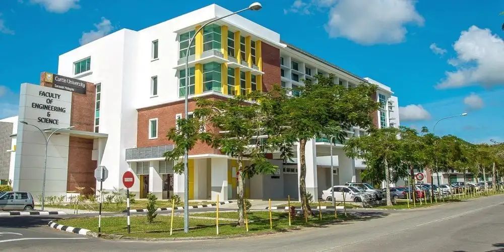 这10所世界名校的马来西亚分校，却只需1/3的费用