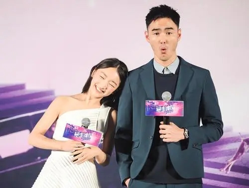 “豪门女婿”窦骁的12年成名史，和他的5个绯闻女友