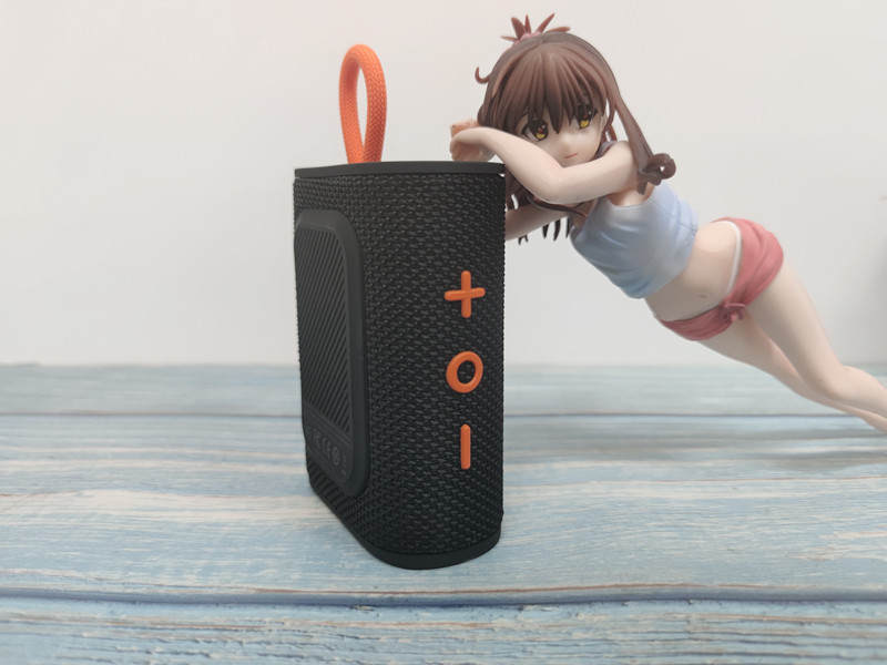 爱音乐的你就缺个随身小钢炮，sanag M13S Pro户外便携蓝牙音箱体验