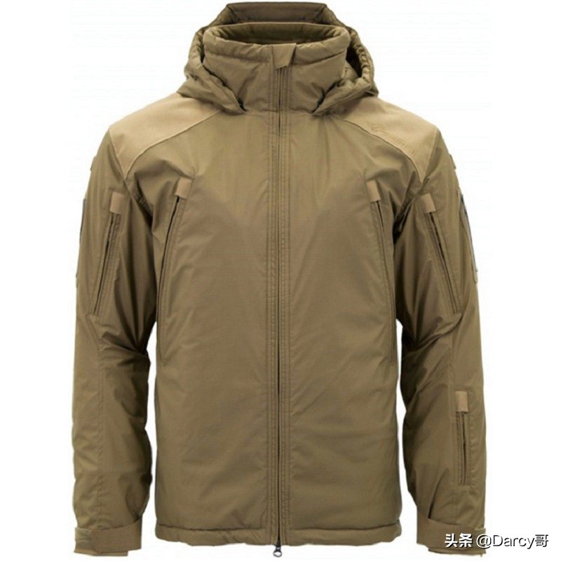 军品战术户外大牌Arc'teryx LEAF与卡伦西亚产品全方面对比