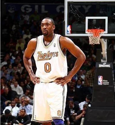nba中鋒為什么喜歡穿1號（NBA-0號球衣最具代表性球員）