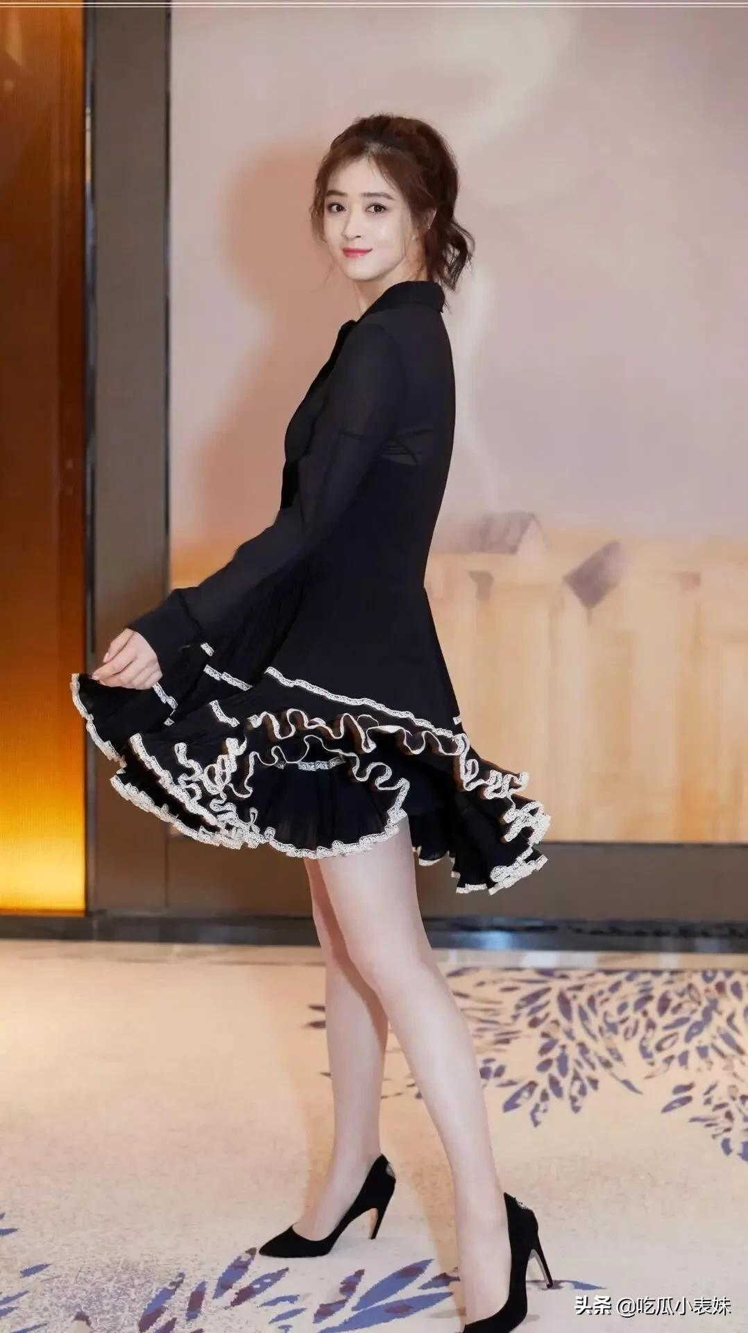 蒋欣，成熟之美，很有气质