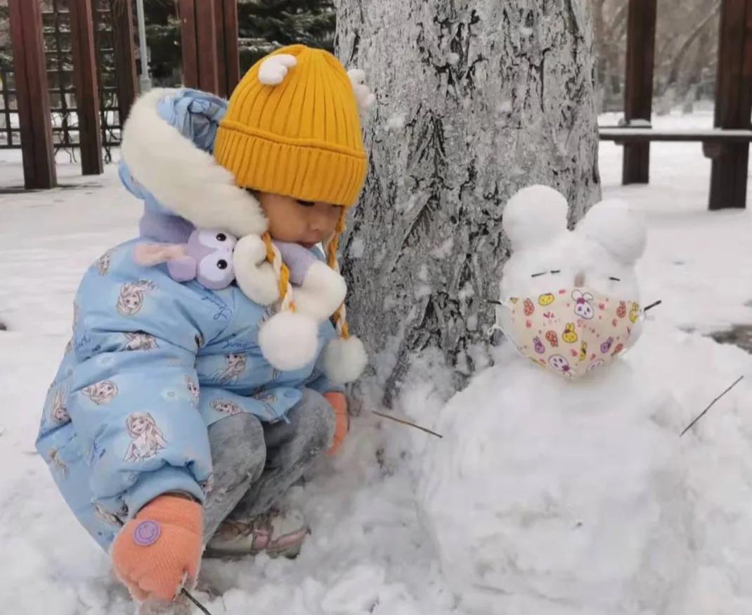 第1501天：雪公园，英文人物动作和环境描写