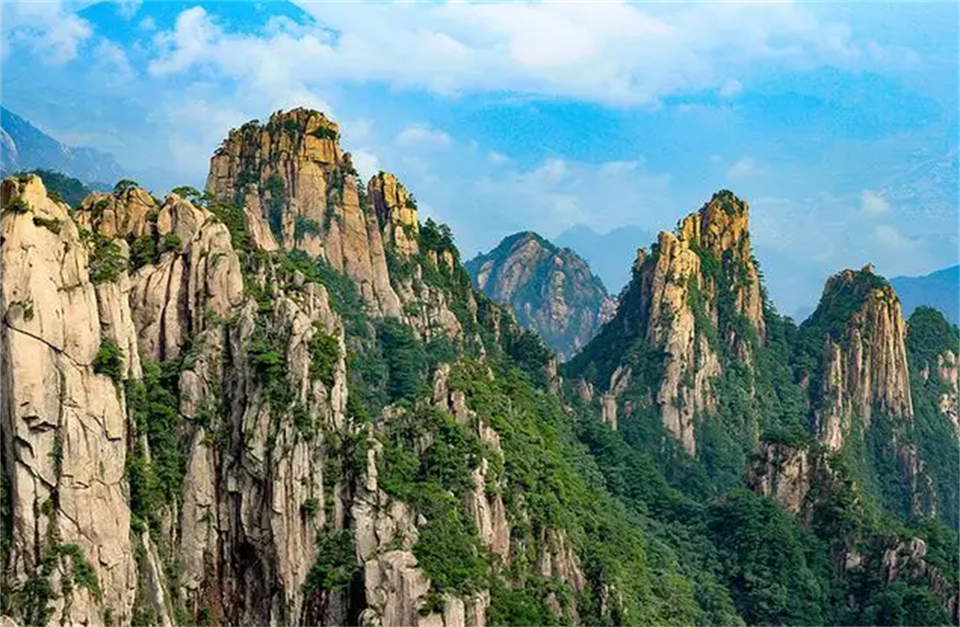 泰山上的“虫二”两字，让日本学者困惑十年，郭沫若却轻松解答