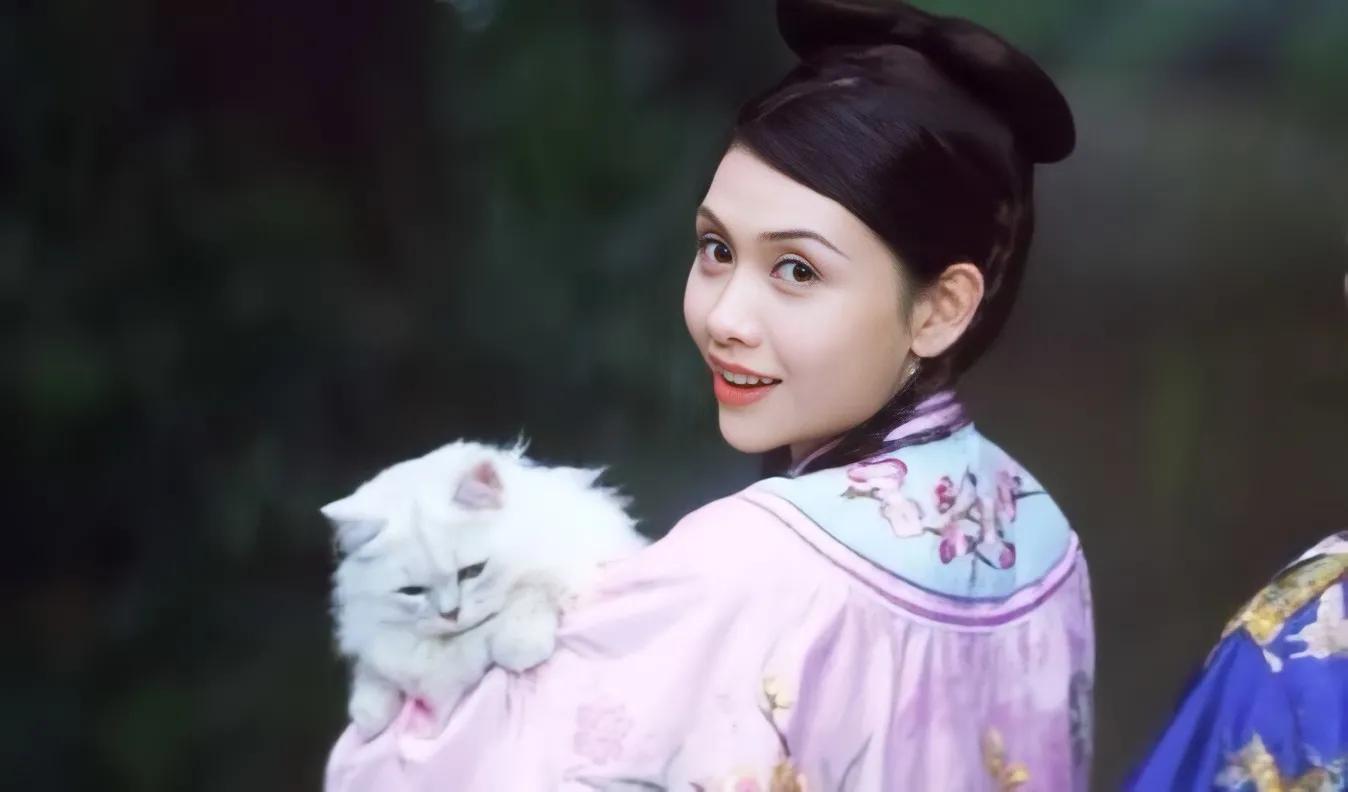 叮！帝王体验卡到账，这9位女星才是货真价实魅惑众生的妖妃