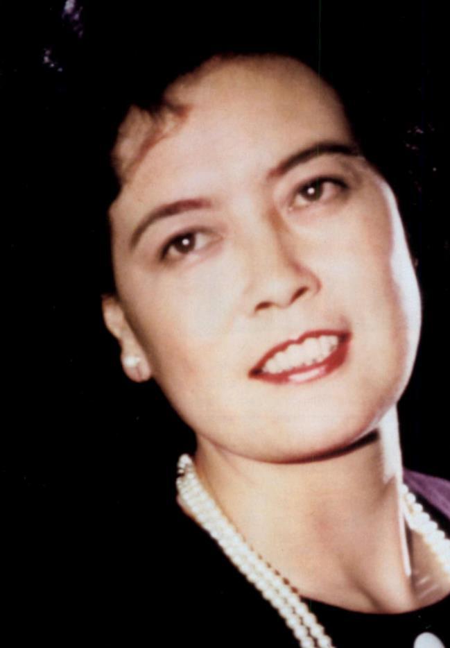 《苦菜花》娟子杨雅琴,葬礼上两任丈夫都不来,侄子:一生追爱不得