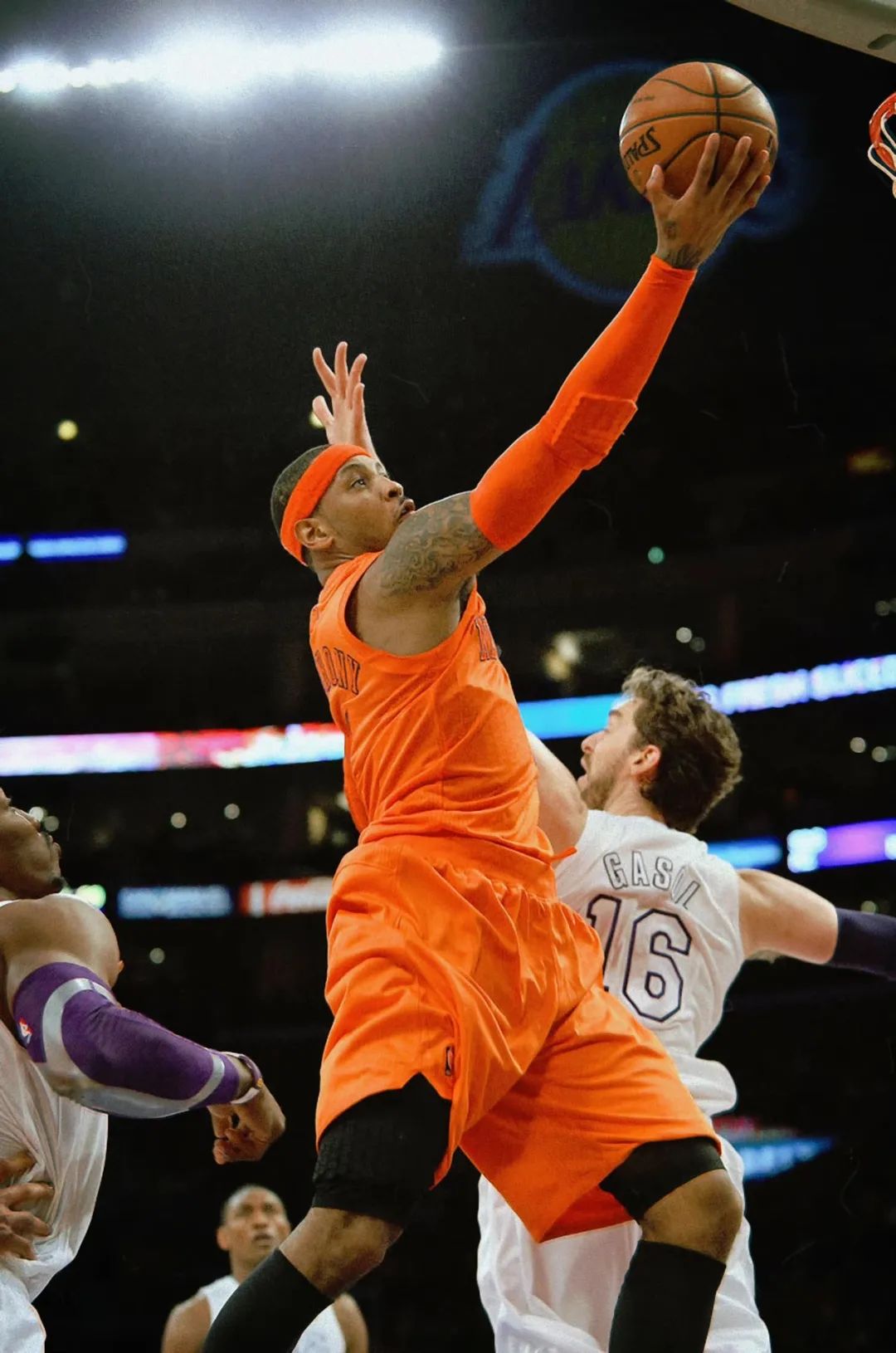 nba球星壁纸潮图(「球星壁纸第160期」nba老照片,卡梅隆·安东尼,每一