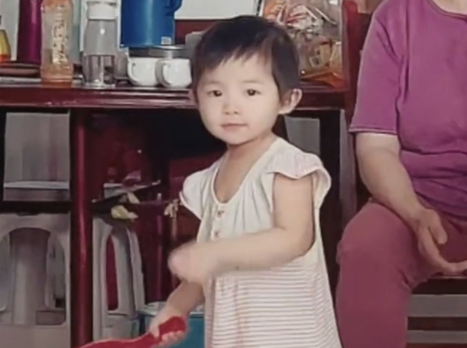 两岁小天赐越发可爱，获69岁妈妈告白，老两口为养娃开始“带货”