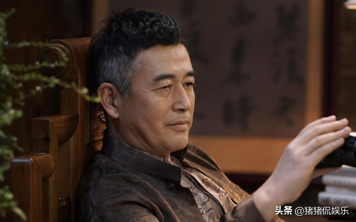 新的犯罪戏剧来自，着名的指导方针，老板王，赵躺着，杨子