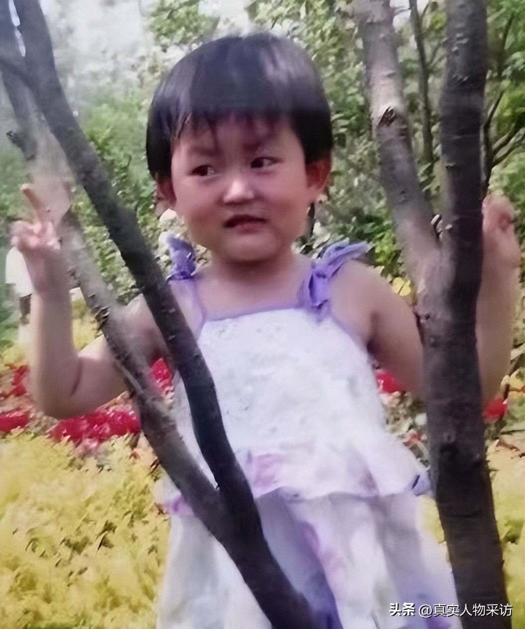 我离婚后独自带娃，女儿4岁托给邻居照顾，晚上去厕所，人间蒸发