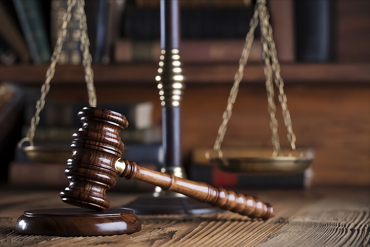 在明律师（法院凭什么说缺乏）