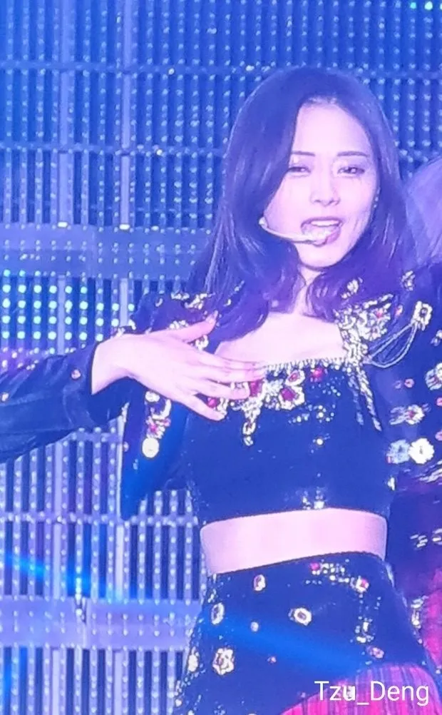 子瑜美貌引热议,令韩网疯狂;刘在石再获大赏,共计18次