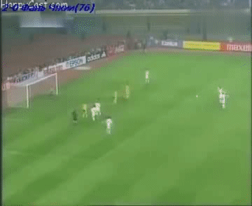 2001年世界杯十强赛中国对阿联酋实况（回顾01年十强赛，中国队的晋级之路）