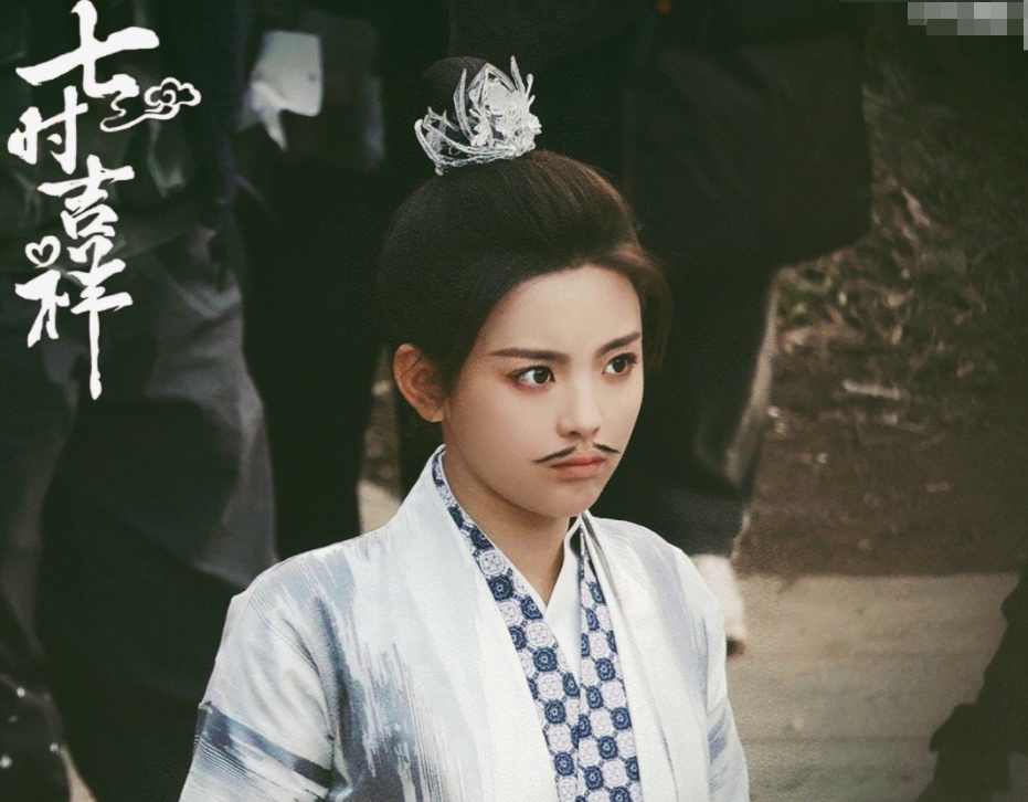 “女扮男装”不能硬演，有人雌雄难辨，有人却让观众怀疑眼睛