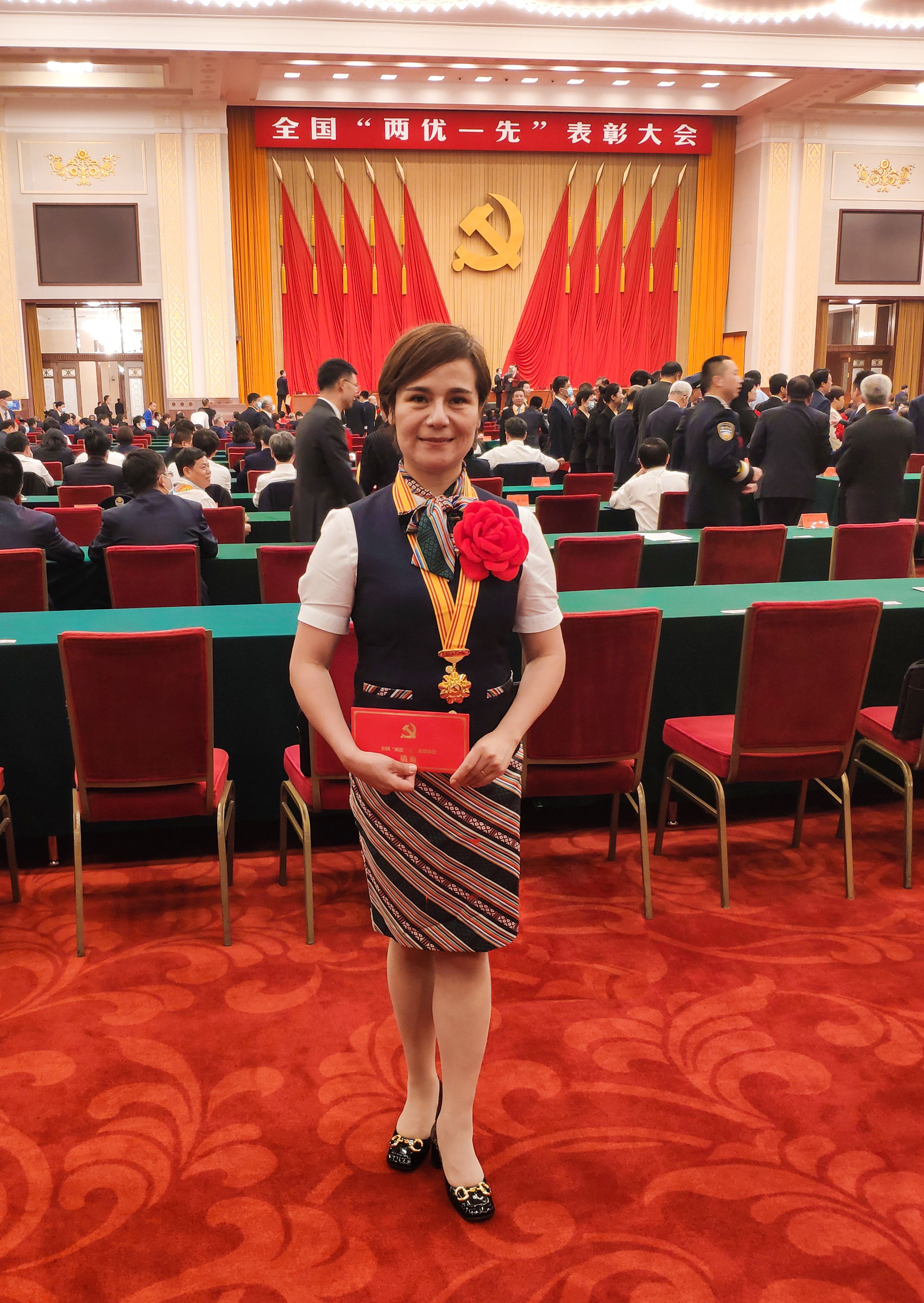 米尔班·艾依提 :盛开在新疆大地的石榴花