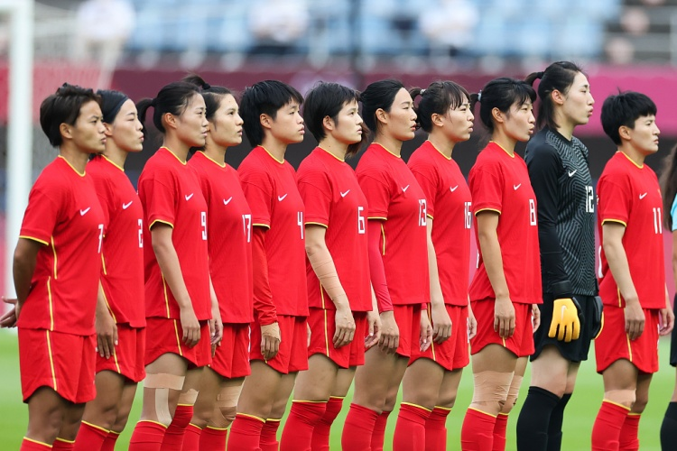 中國女足3比2逆轉韓國女足奪冠（燃哭了！中國女足逆轉絕殺韓國奪冠！你永遠可以相信中國姑娘）