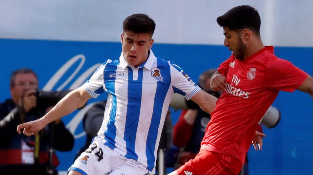 意甲和西甲哪个潜力大（洋洋聊欧联：罗马PK皇家社会，意甲第四对决西甲第四，两大看点）-趣拿体育