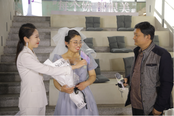 中國重汽首屆卡車女神節開啟｜綻放吧，卡車女神們