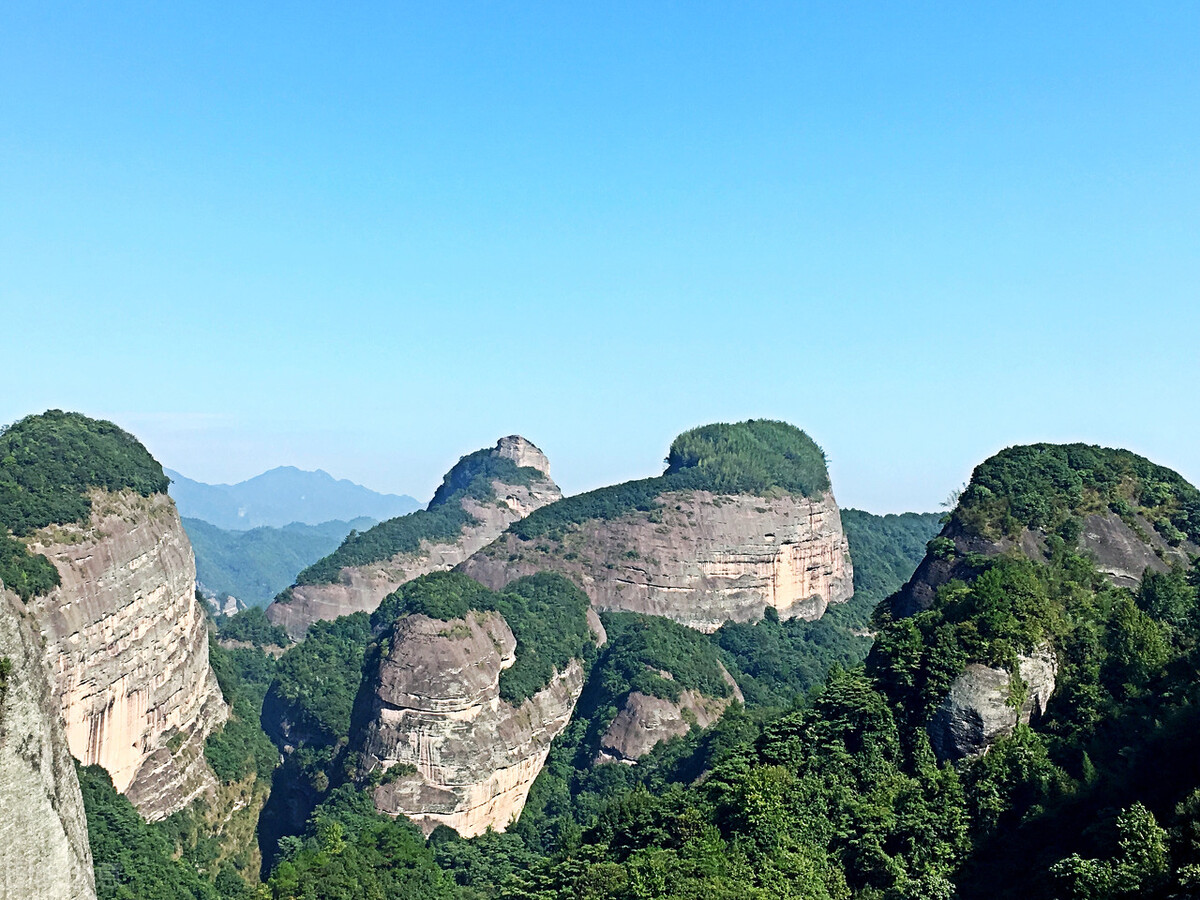 湖南5大旅游名山，有4座是5A级景区，其中一座残疾人也可以参观