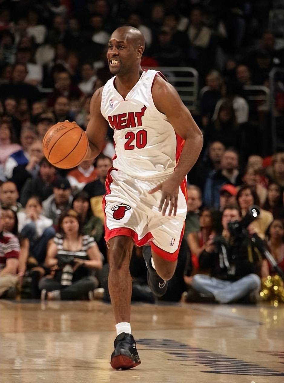 最强nba大梦组合(nba历史最强防守阵容都有谁?