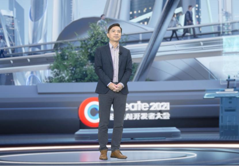 神操作!一口氣過12個綠燈(圖2) 神操作!一口氣過12個綠燈(圖2)