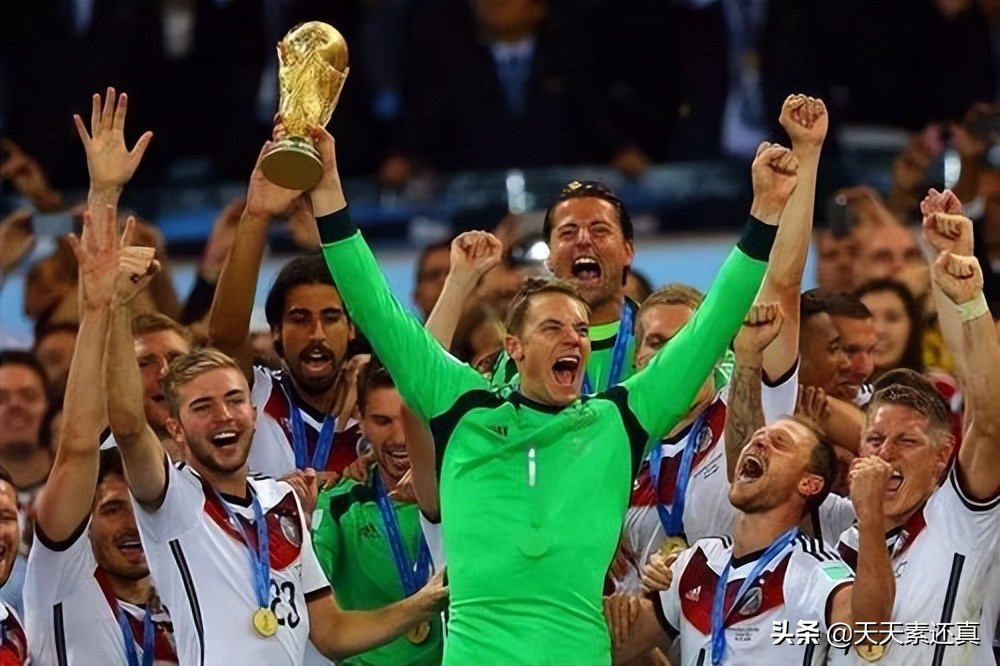 德国巅峰世界杯(勒夫时代，德国在世界杯只拿了一个冠军其实不够——从意大利说起)