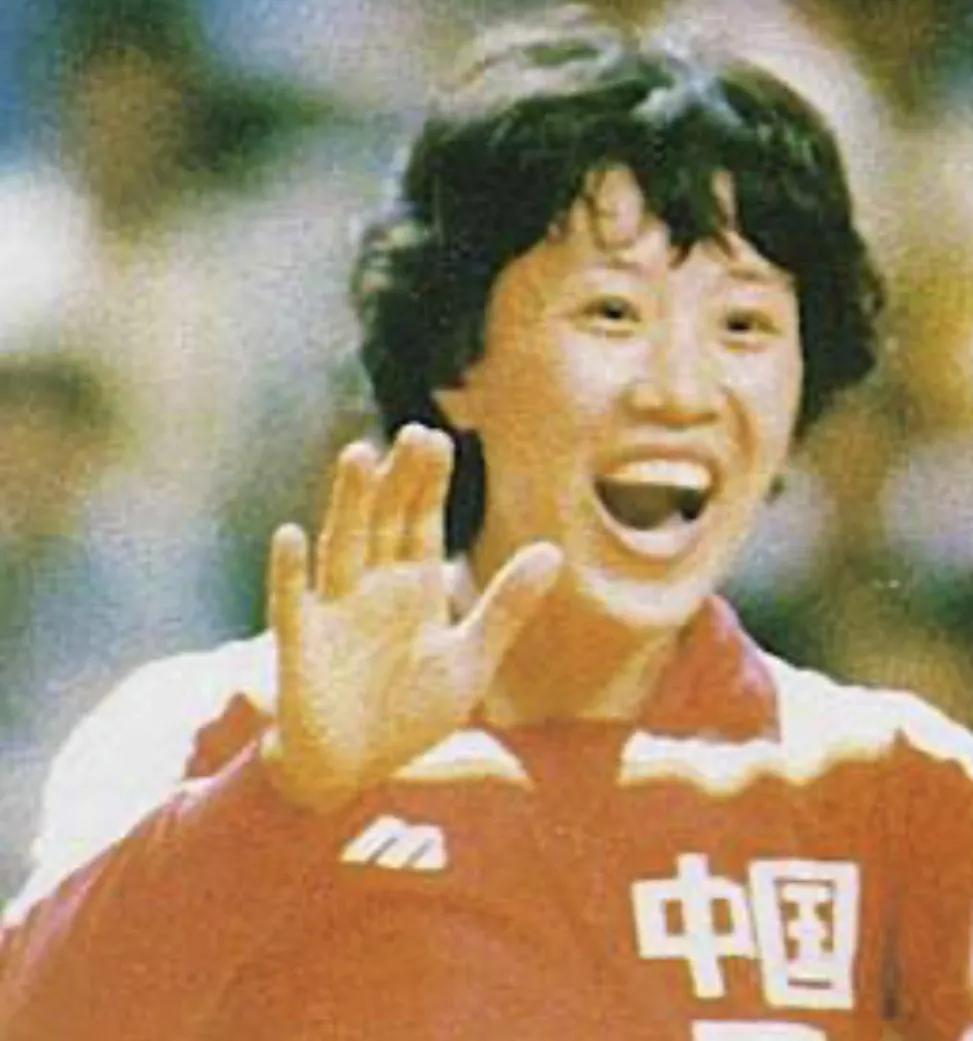 1981年女排世界杯4号(女排第一个世界冠军的队员今何在，你们还好吗？你们不应该被遗忘)