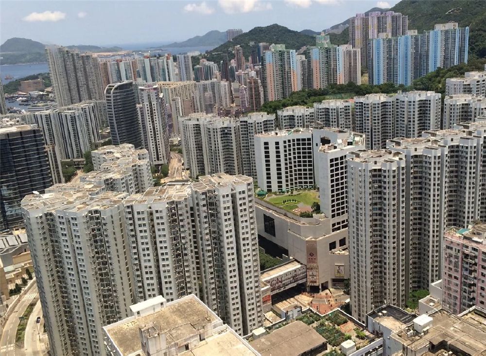 46岁独居香港男士的极简黑色系家居装修效果图