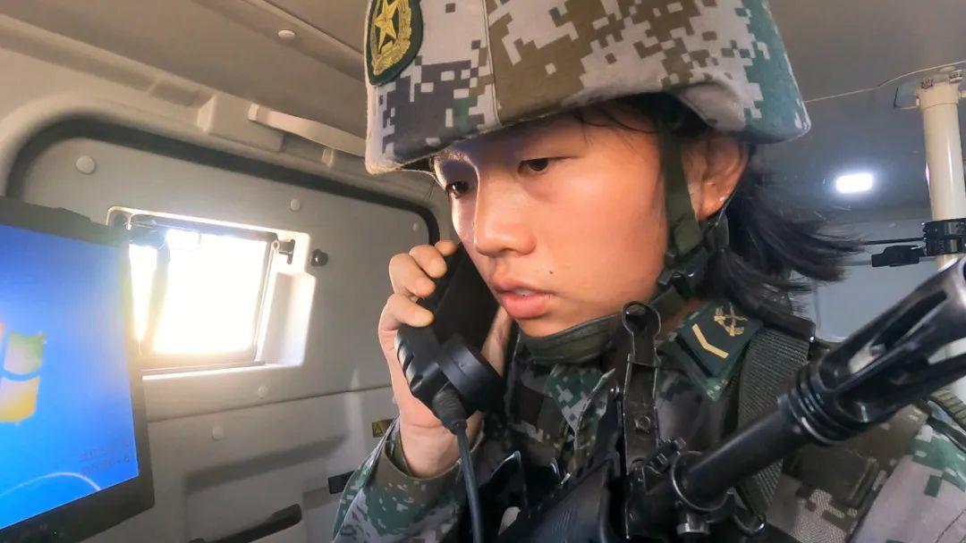 文武兼备，看这群大学生女兵的青春芳华